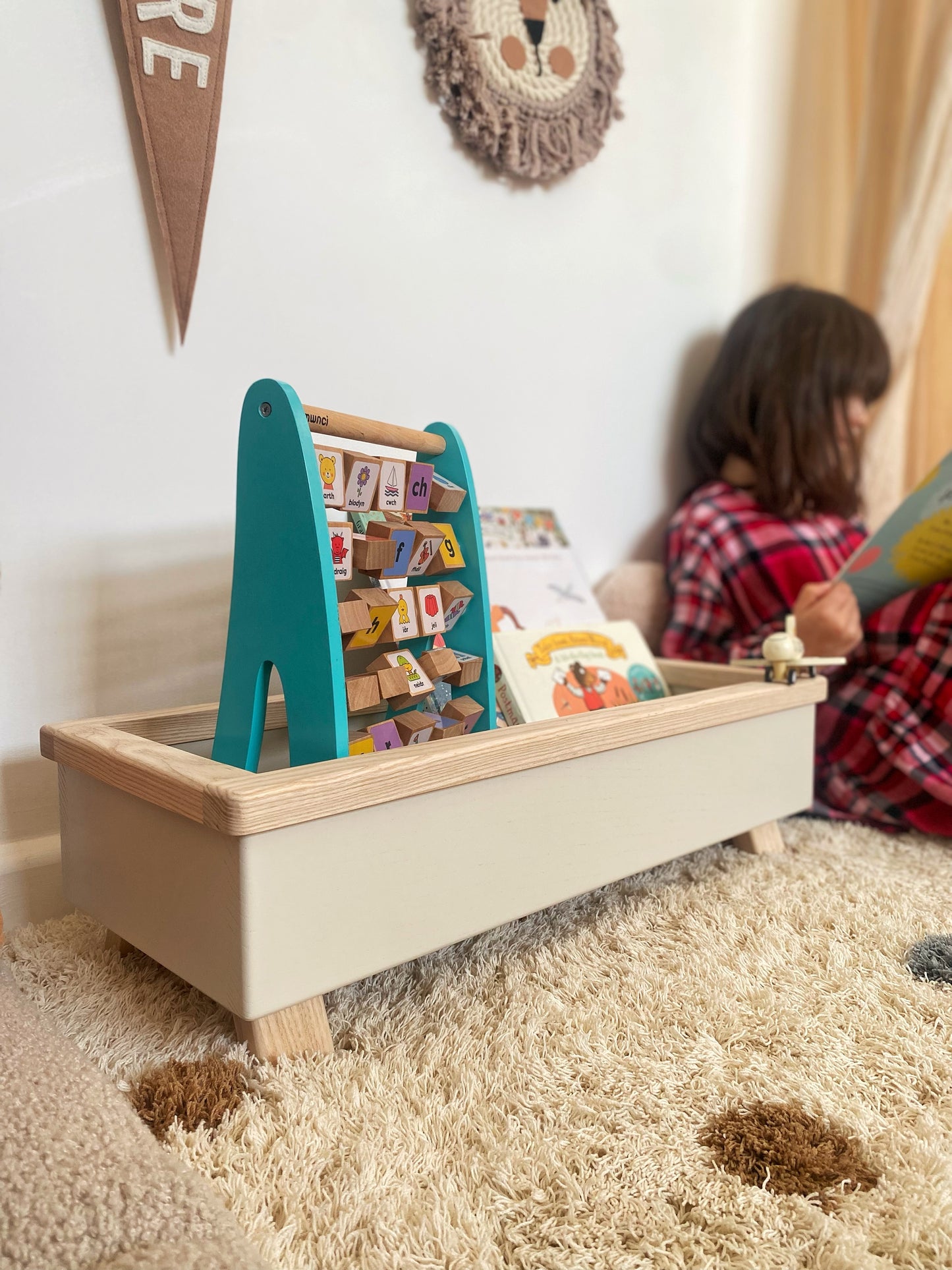 The Colour Pop Book & Toy Trough